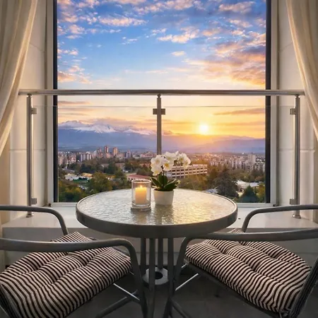 Cevahir Lux - Sky View- Pool, & Fitness Скопье